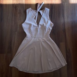 Tobi nude/pastel pink skater style dress